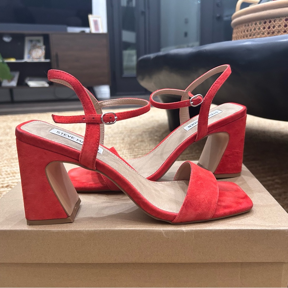 SOLD✅Steve Madden Women's Red Block Heel Sandals